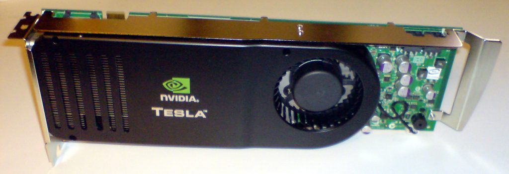 用于通用 GPU 计算的早期 NVIDIA Tesla 计算卡